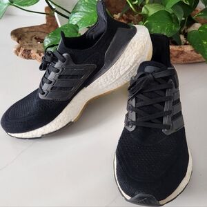 Adidas Ultraboost 21 White Core Black Running Boost FY0402-size 7.5